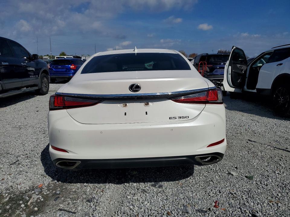 2021 Lexus Es 350 Base