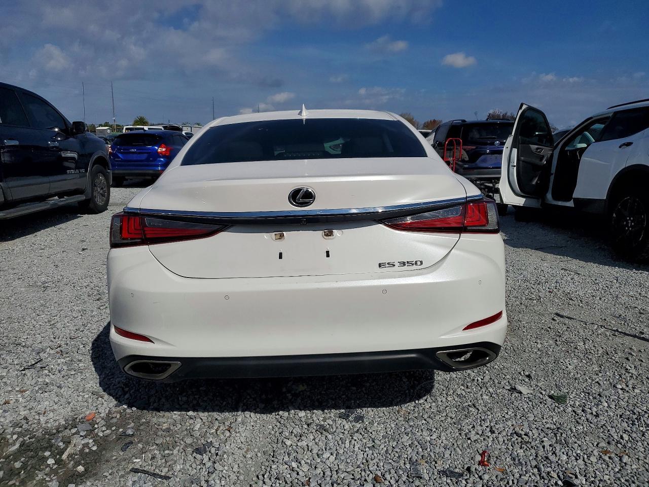 2021 Lexus Es 350 Base