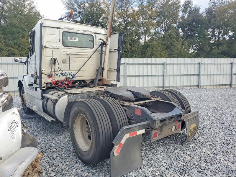 2013 Volvo Vnl Semi Truck