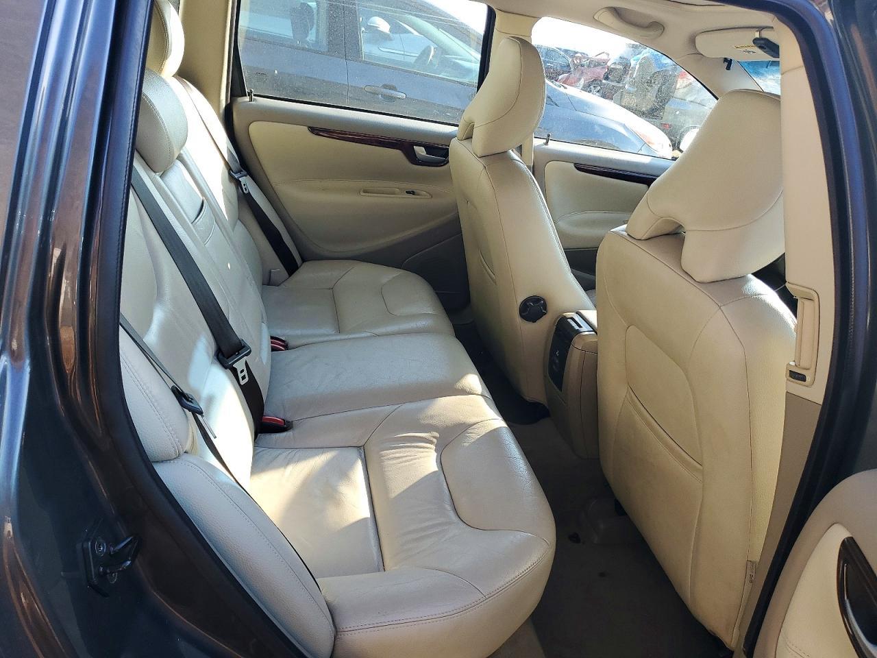 2006 Volvo V70 2.5t