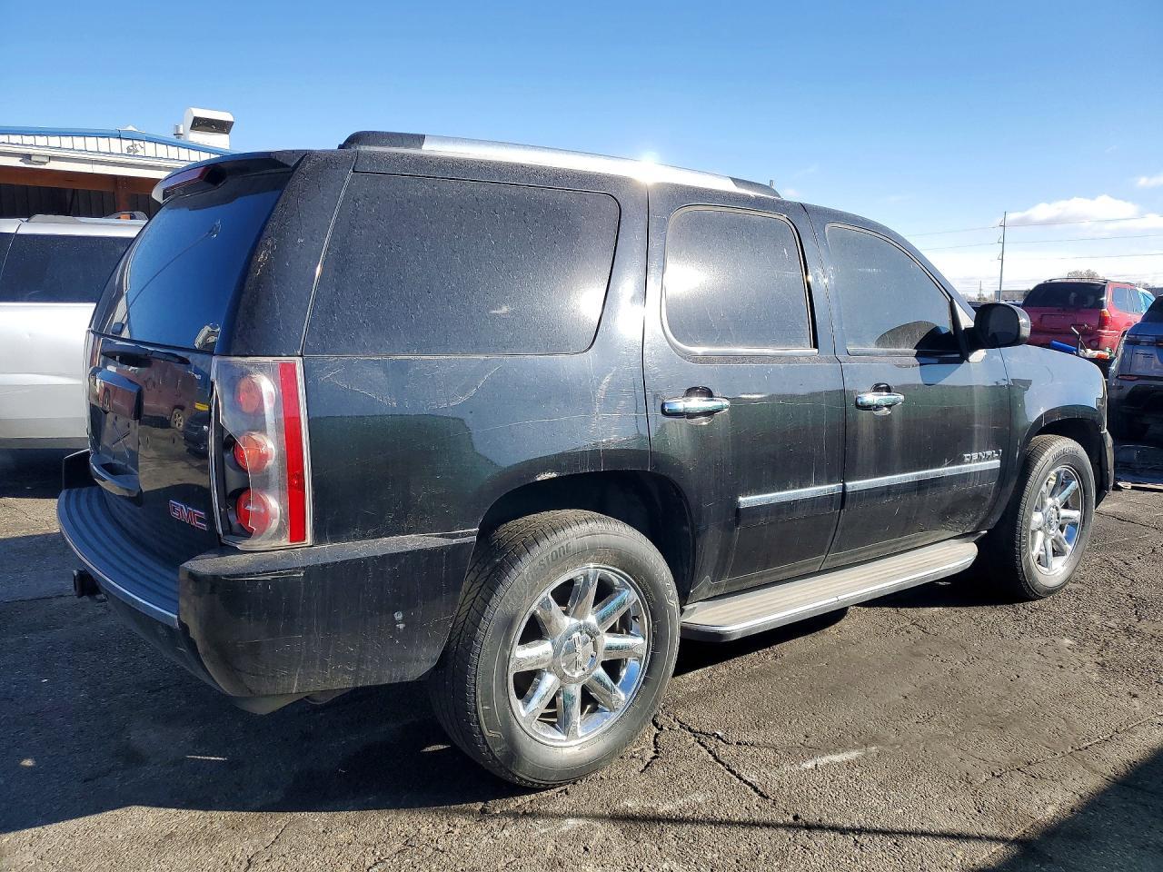 2010 GMC Yukon Denali