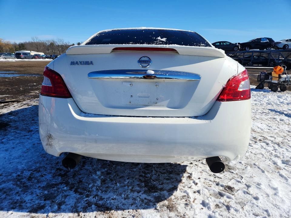 2011 Nissan Maxima s