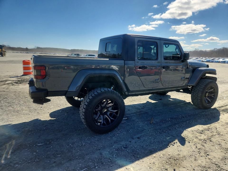 2021 Jeep Gladiator Sport