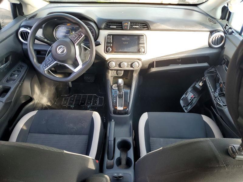 2020 Nissan Versa sv