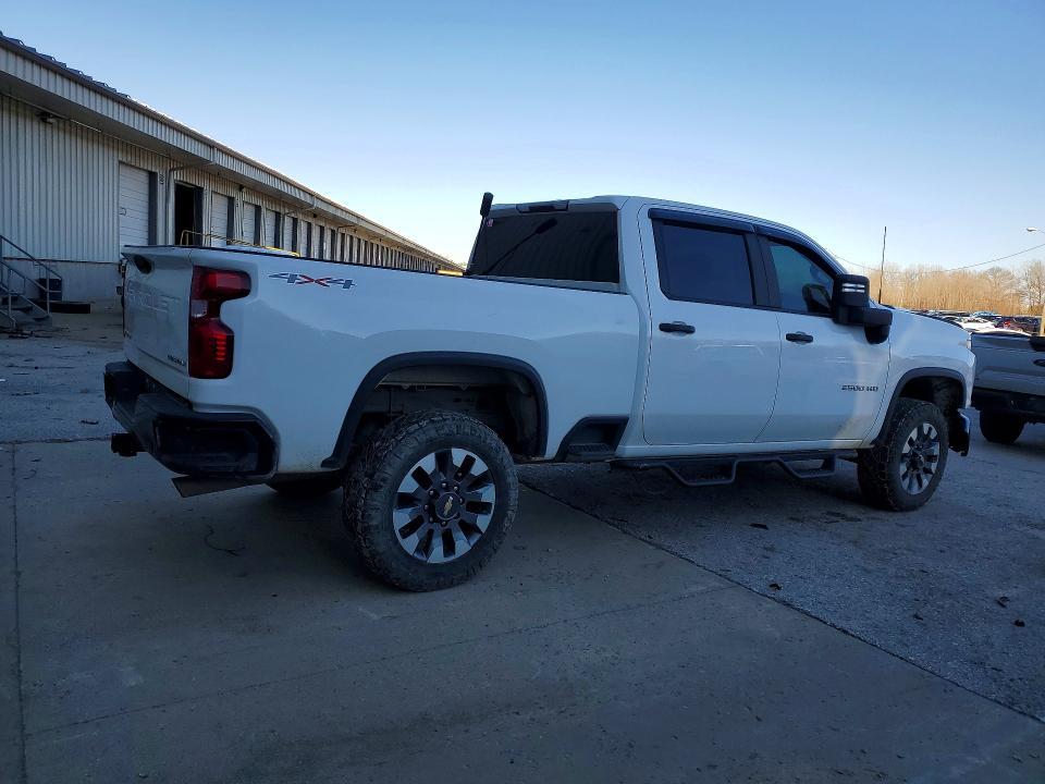 2022 Chevrolet Silverado K2500 Custom