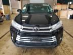 2017 Toyota Highlander se