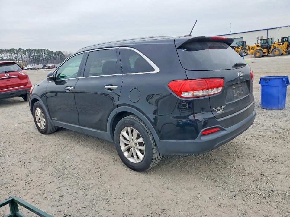 2017 KIA Sorento lx V6