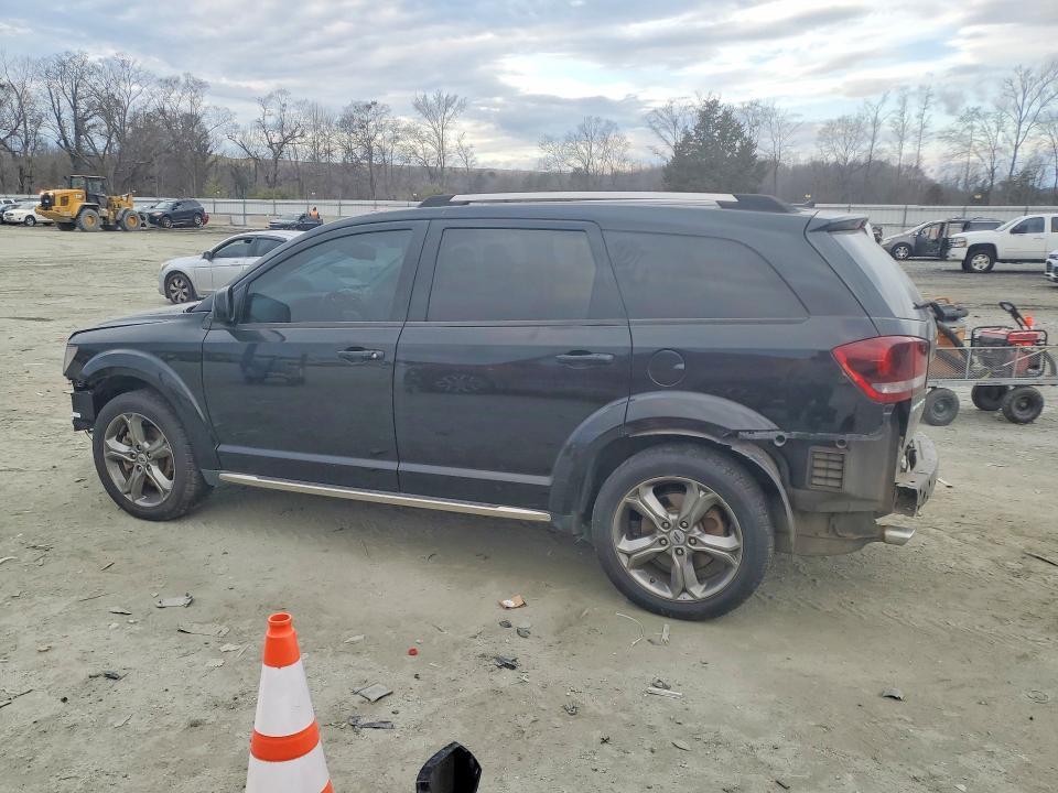 2018 Dodge Journey Crossroad