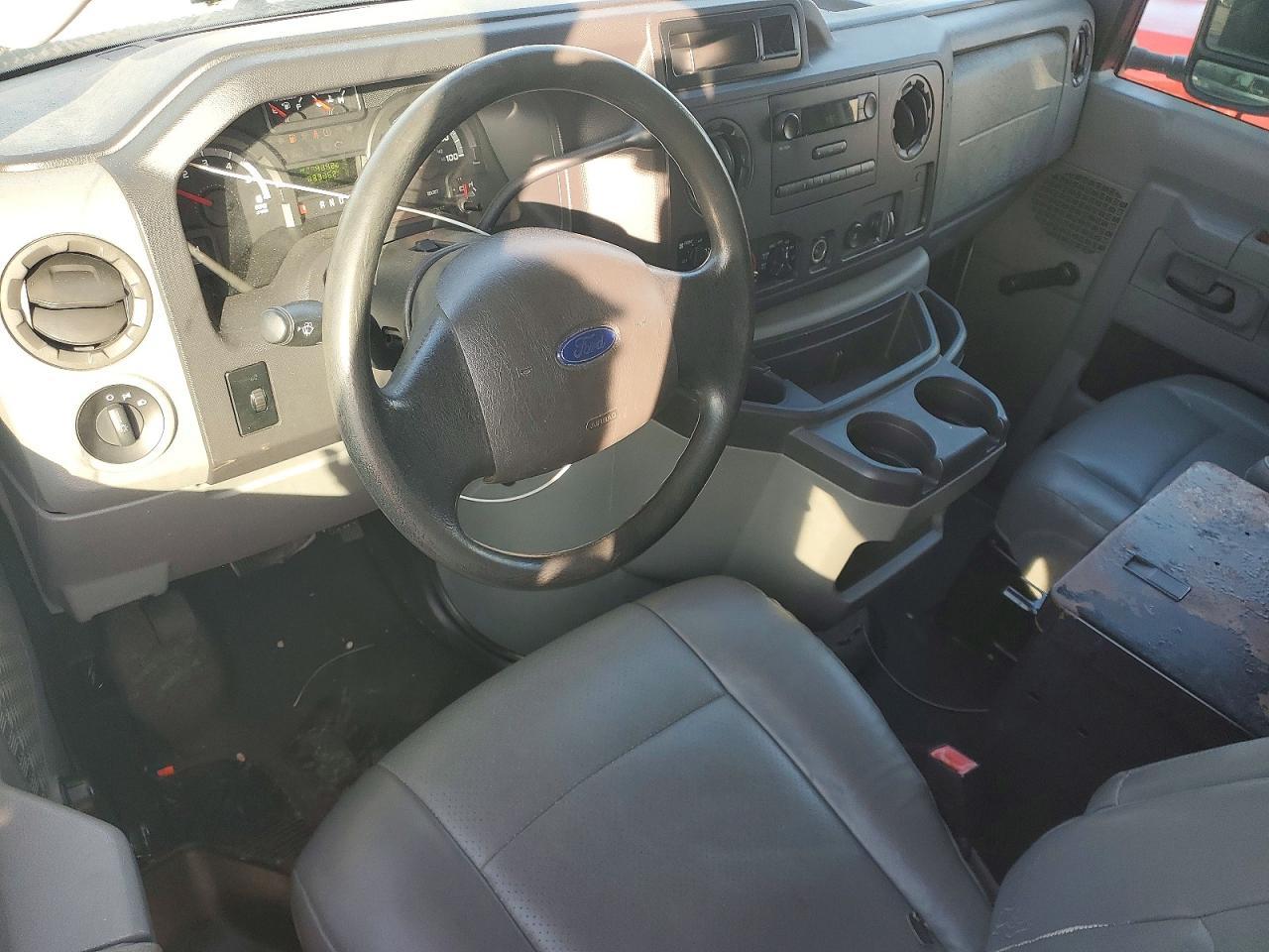 2011 Ford Econoline E350 Super Duty van