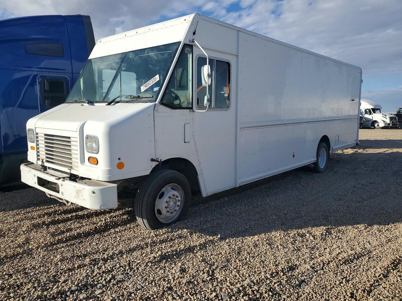 2015 Ford F59 Delivery Truck