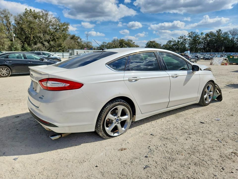 2014 Ford Fusion se