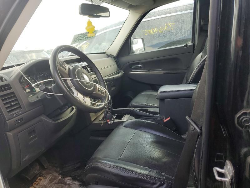 2012 Jeep Liberty jet