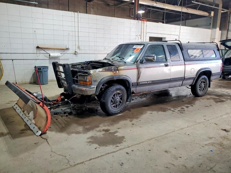 1993 Dodg Dakota Club PU 4X4