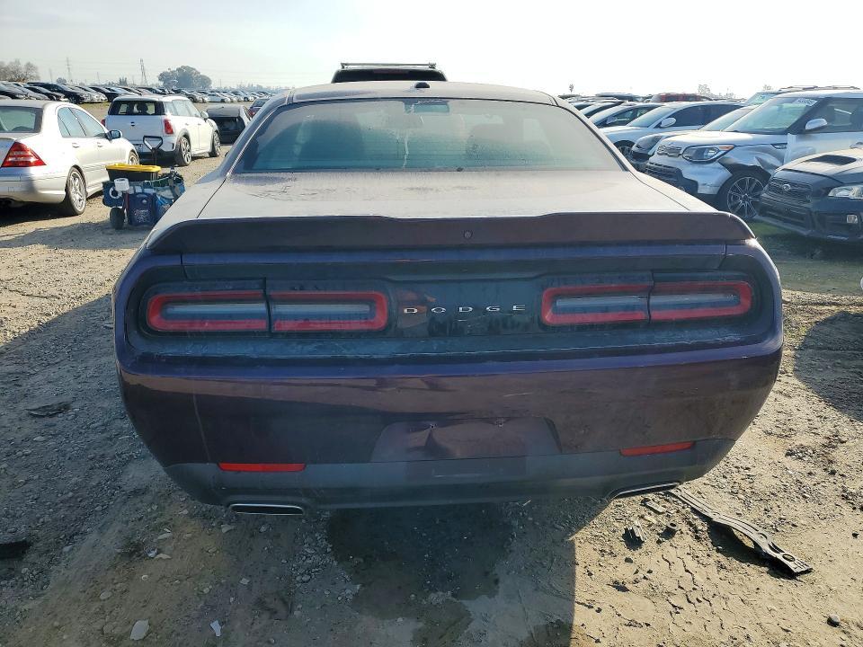 2021 Dodge Challenger sxt