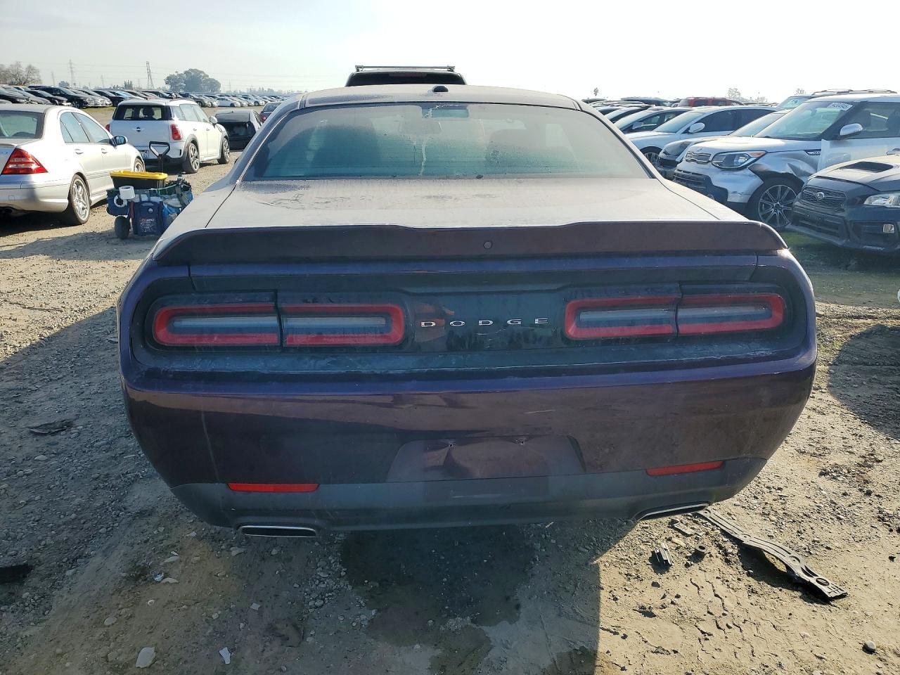 2021 Dodge Challenger sxt