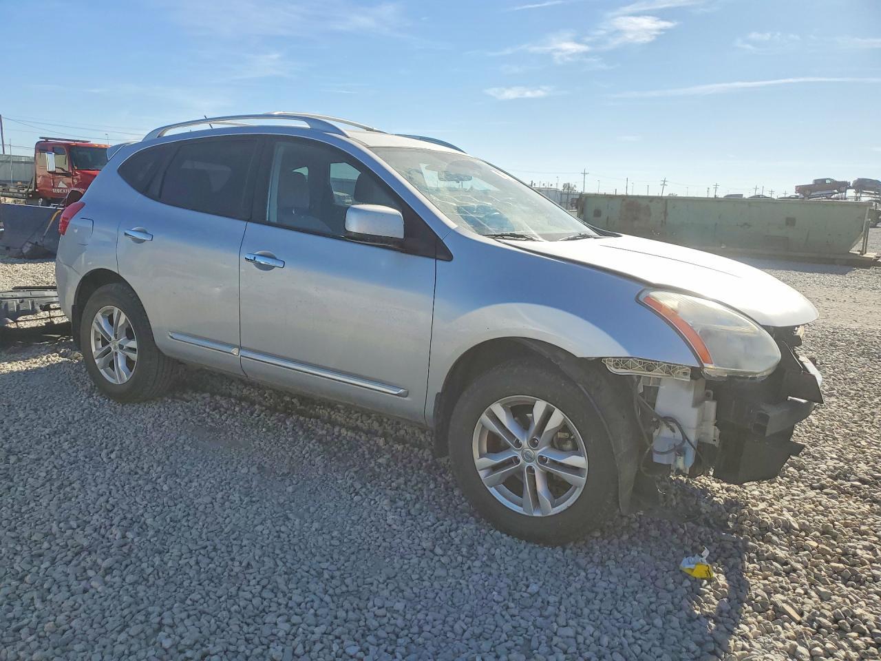 2013 Nissan Rogue s