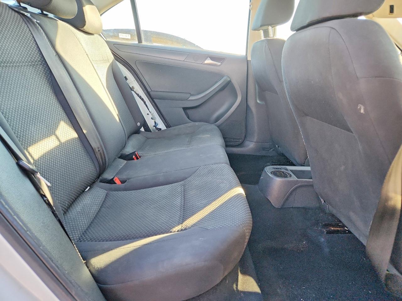 2012 Volkswagen Jetta Base