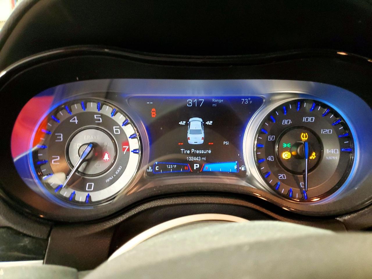 2017 Chrysler 300 s