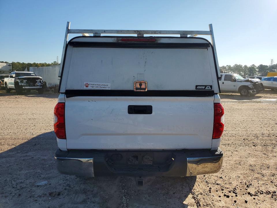 2015 Toyota Tundra Double cab sr