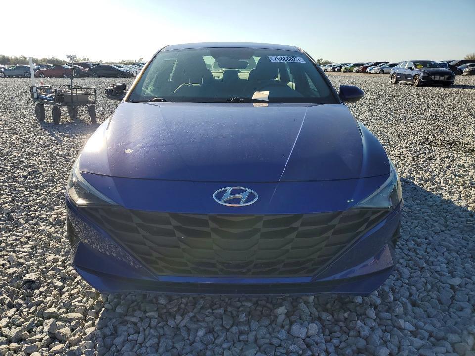 2021 Hyundai Elantra se