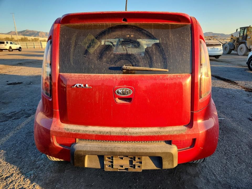 2011 KIA Soul +