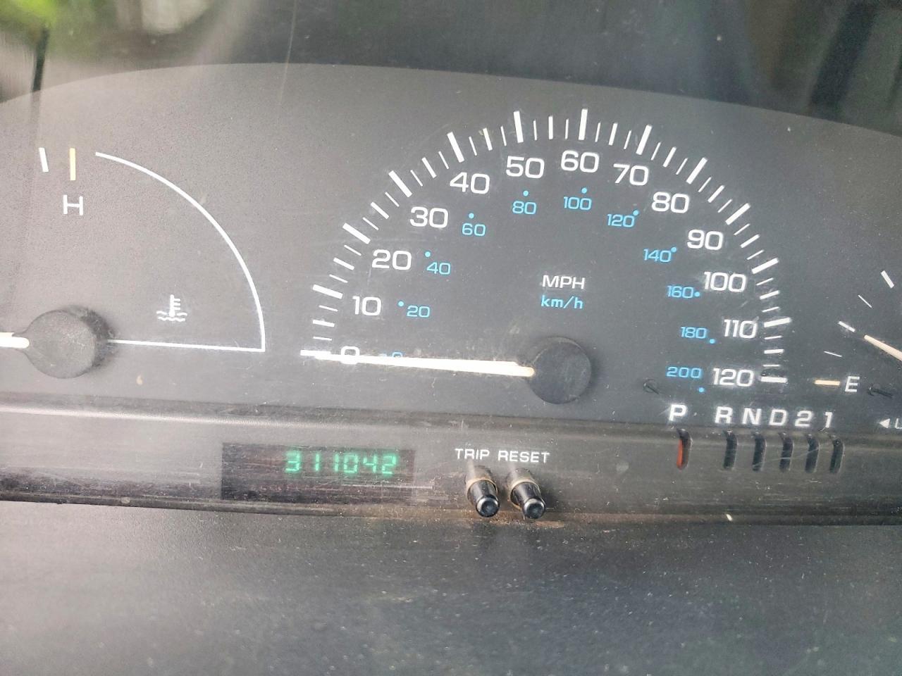1999 Dodge Caravan