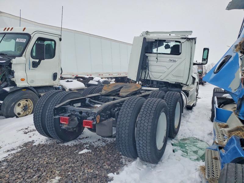 2022 International Rh613 Semi Truck