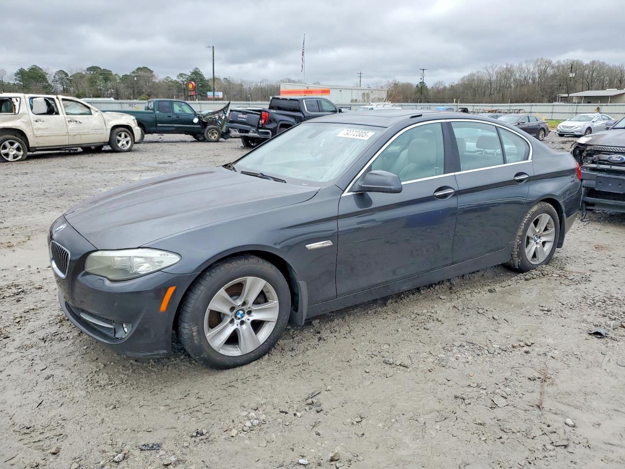 2012 BMW 528 i