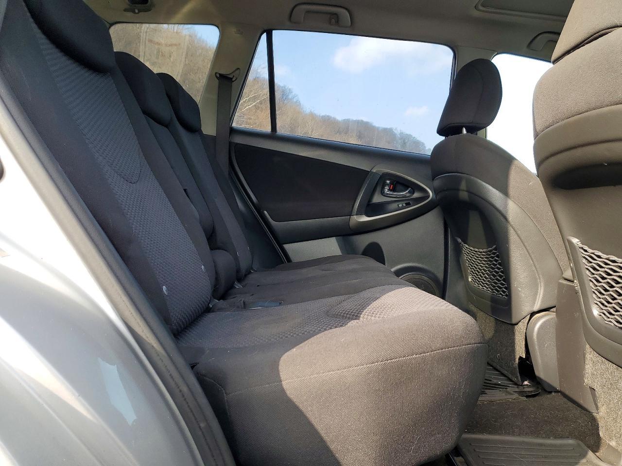 2011 Toyota Rav4 Sport