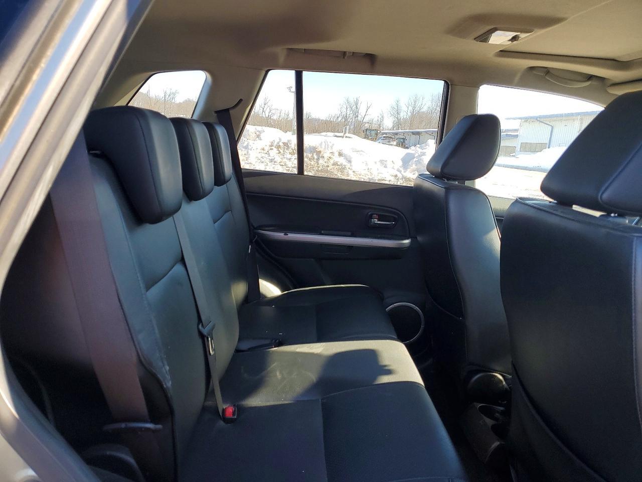 2010 Suzuki Grand Vitara jlx