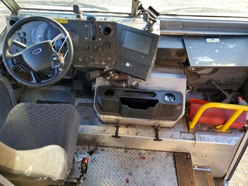 2020 Ford F59 Delivery Truck