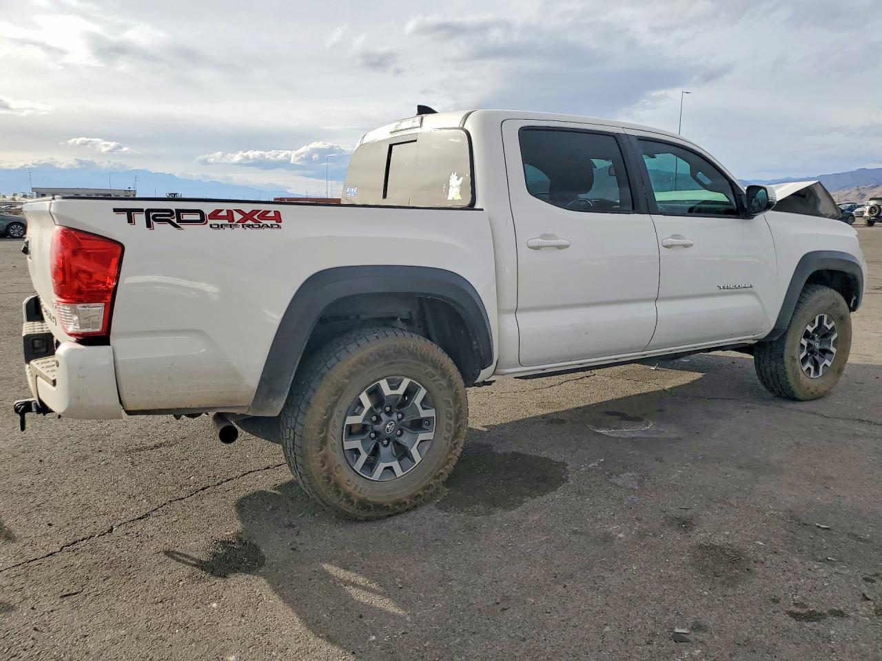 2017 Toyota Tacoma TRD OFF-Road