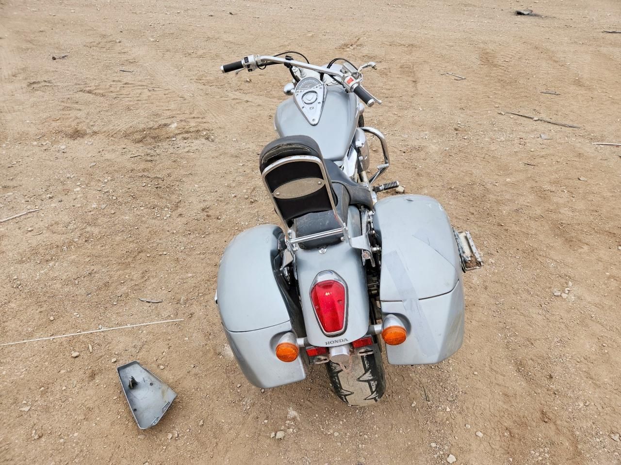 2004 Honda VTX1300 C