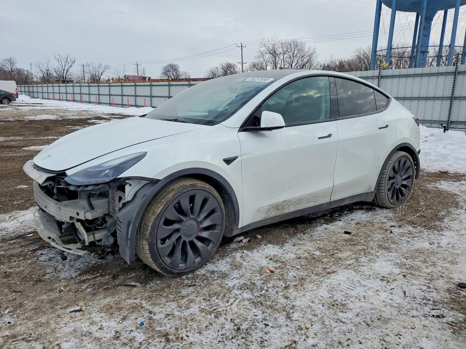 2022 Tesla Model y