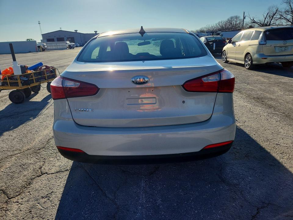 2014 KIA Forte lx