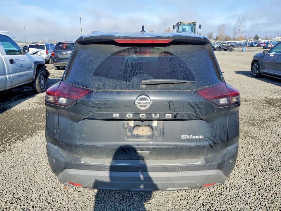 2021 Nissan Rogue sv