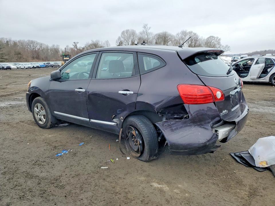 2013 Niss Rogue s awd