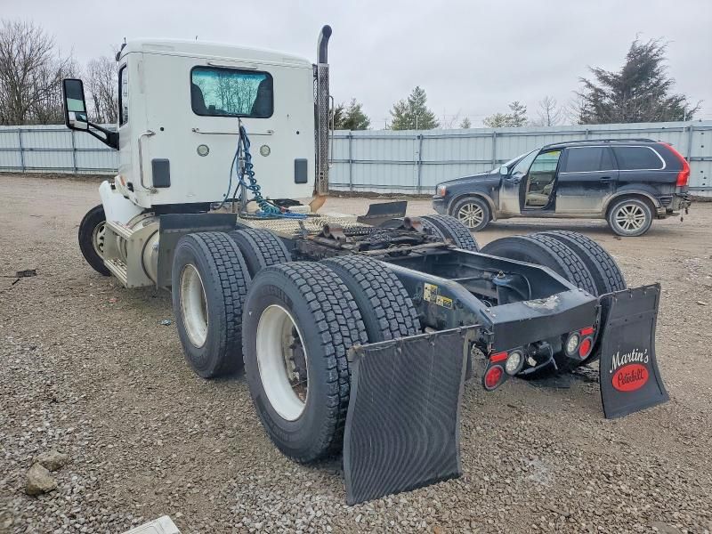 2015 Peterbilt 579 Truck Cab AND Chassis