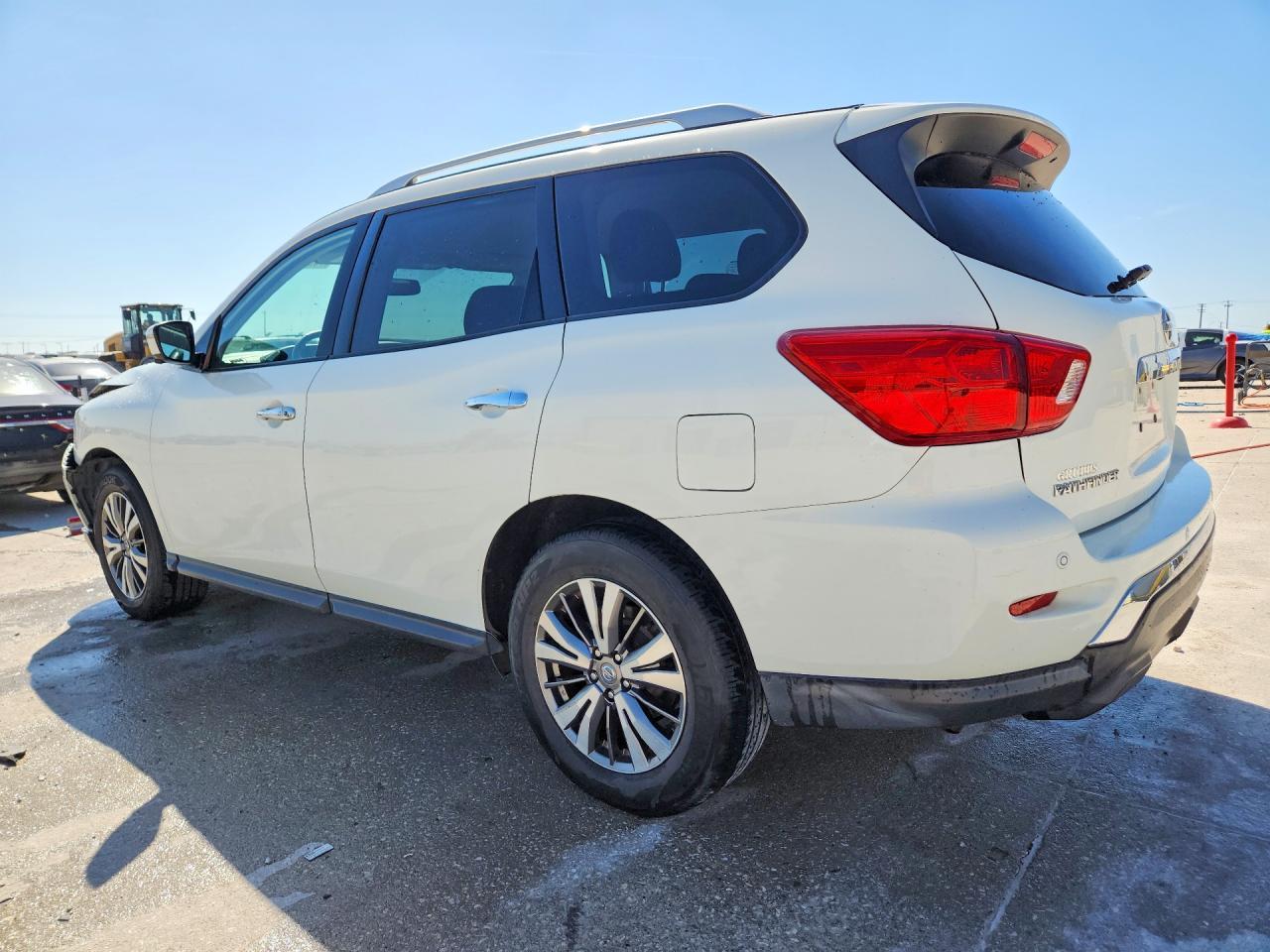 2019 Nissan Pathfinder sl