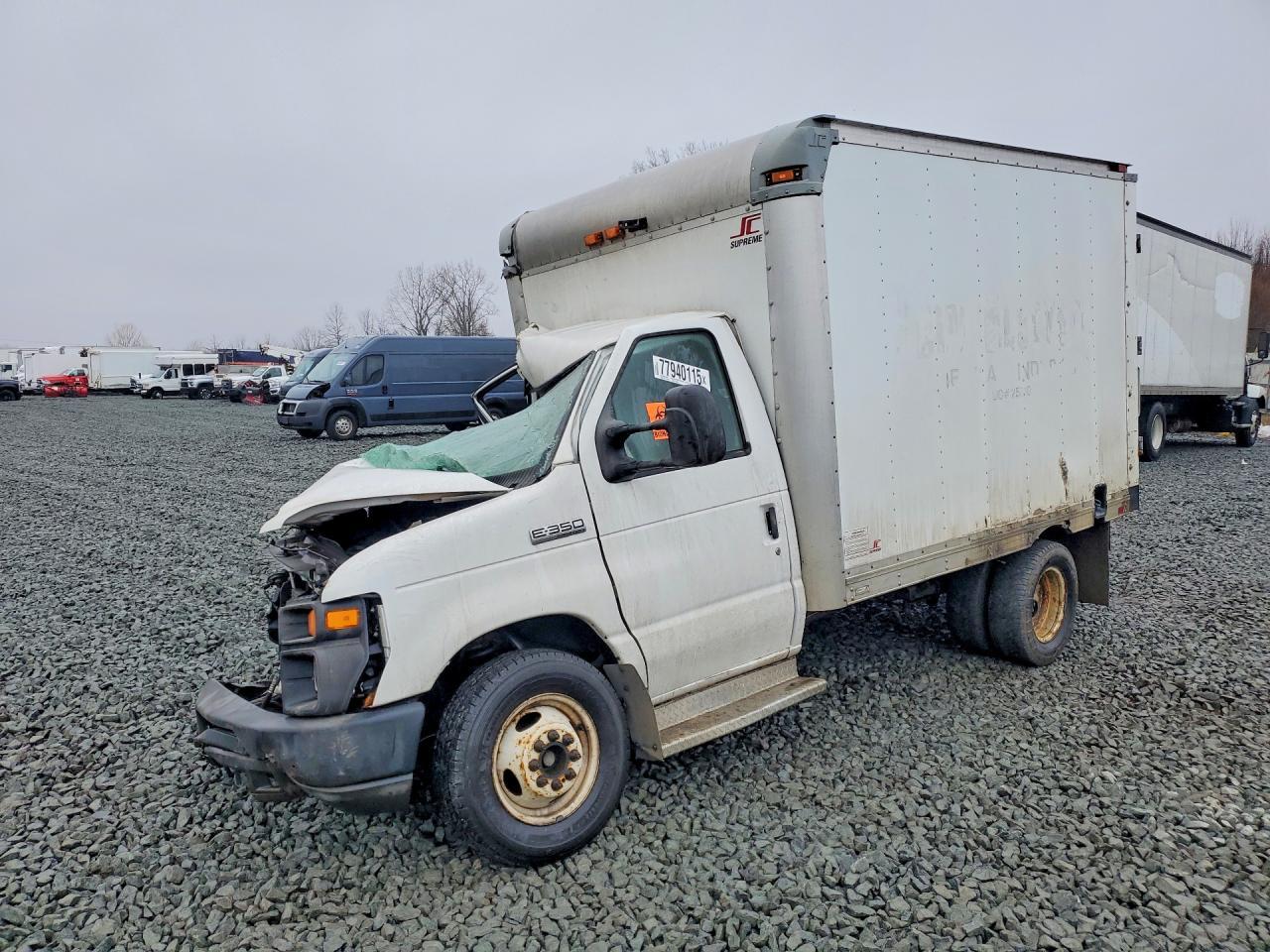 2012 Ford E350 BOX Truck
