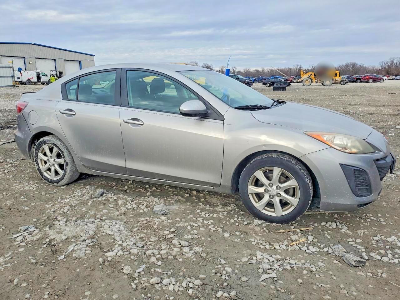 2011 Mazda 3 I
