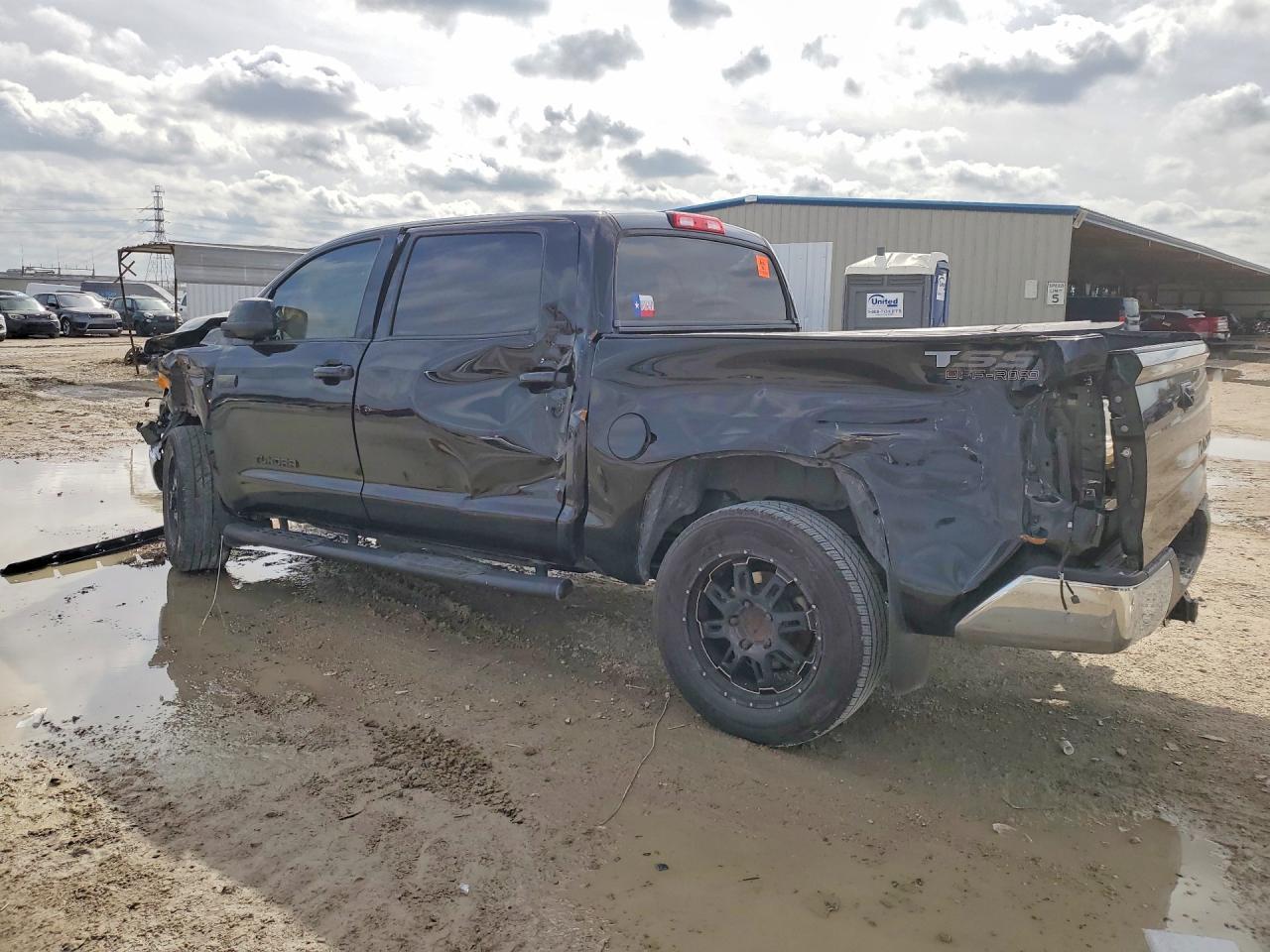 2017 Toyota Tundra Crewmax SR5