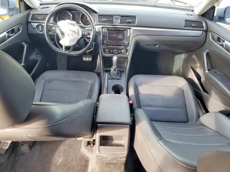 2017 Volkswagen Passat R-line