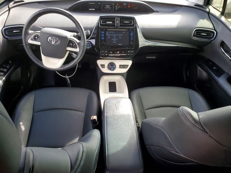 2016 Toyota Prius Three Touring