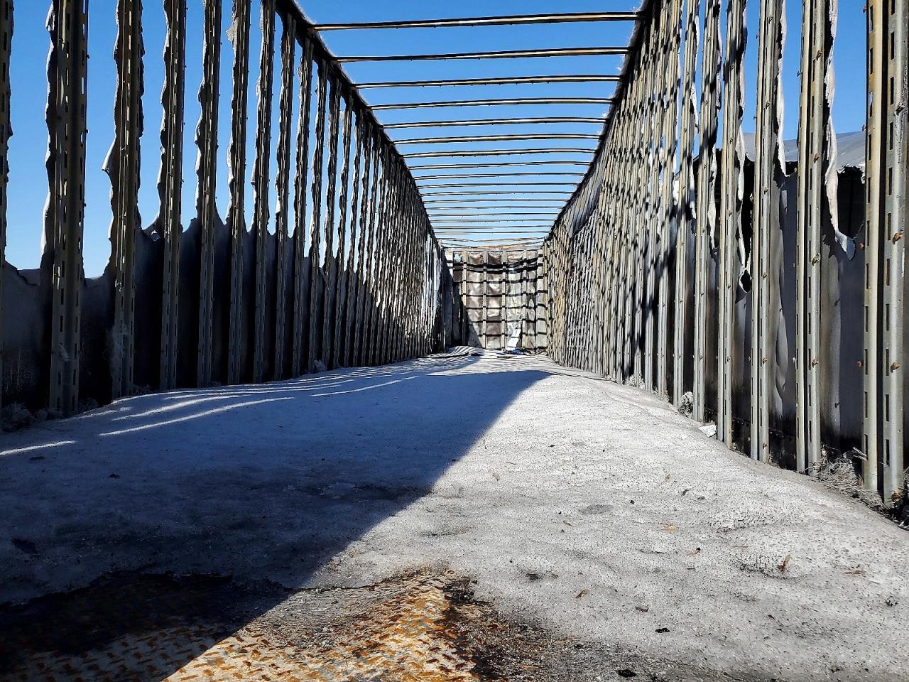 2017 Stoughton DRY Van Trailer