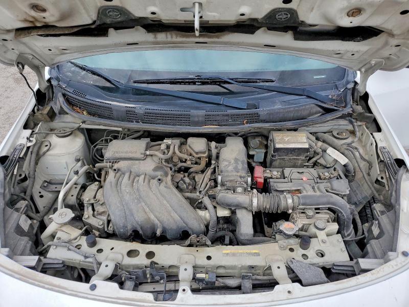 2015 Nissan Versa 1.6 sv