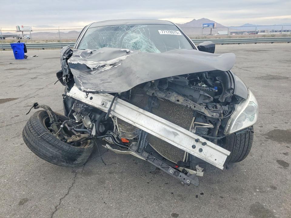 2013 Infinity M37 Base