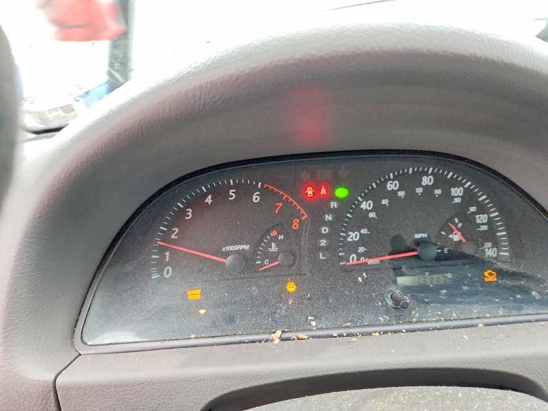 2004 Toyota Camry le