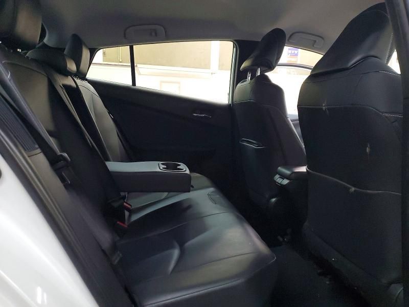 2021 Toyota Prius Prime le