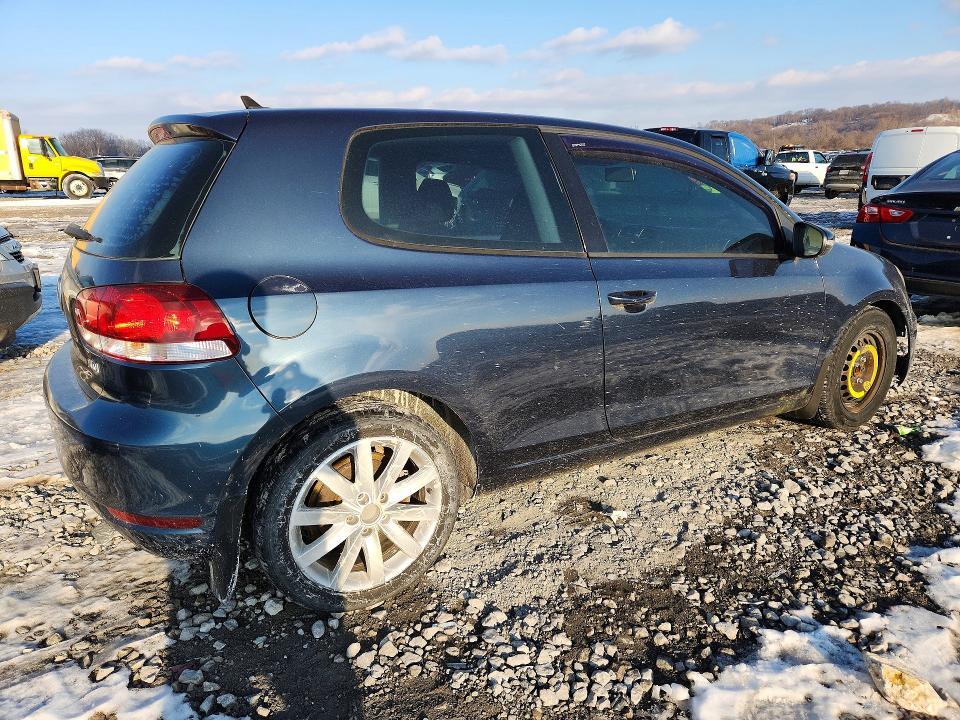 2011 Volkswagen Golf